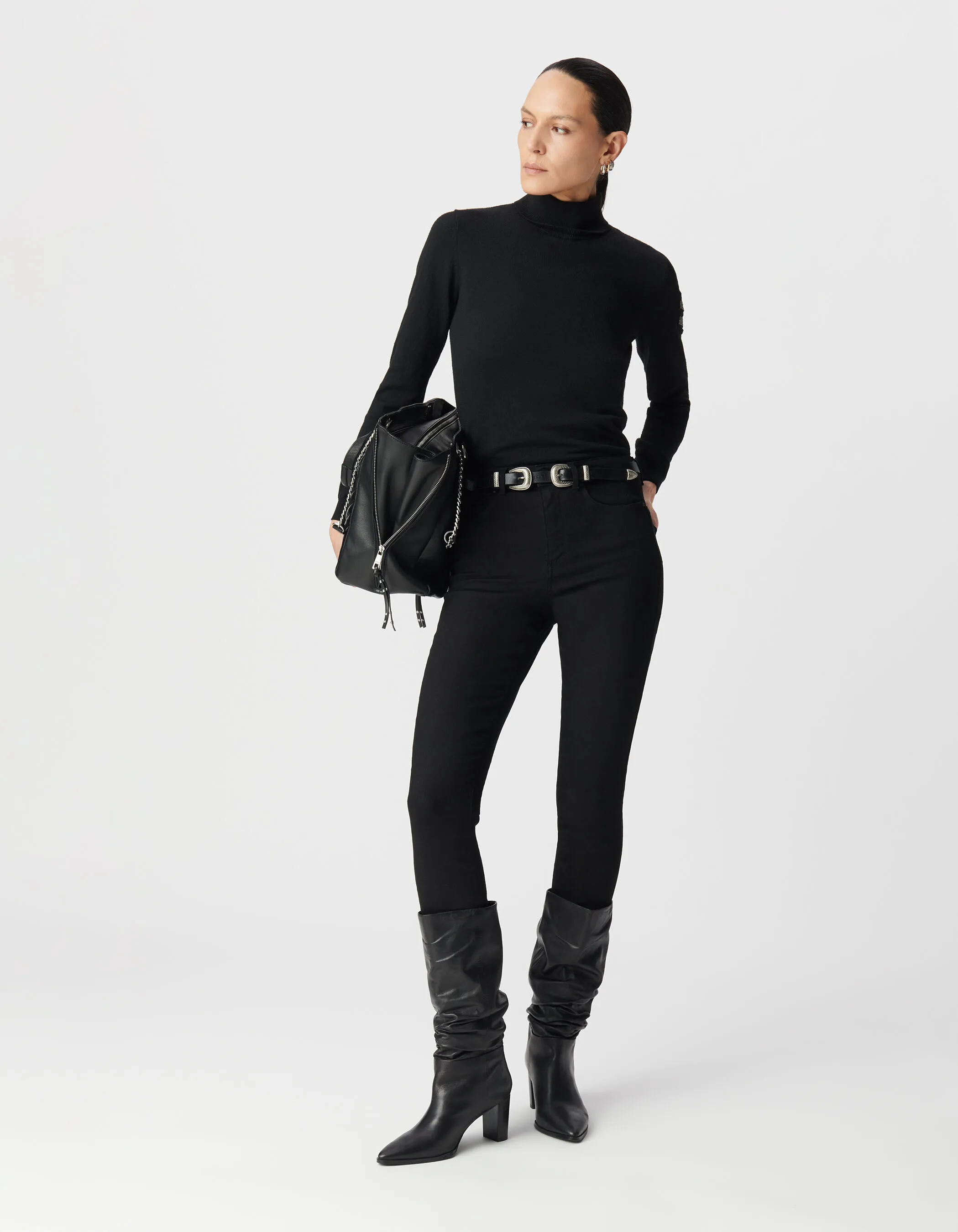 Pull col roulé maille tricot bijoux esprit militaire femme
